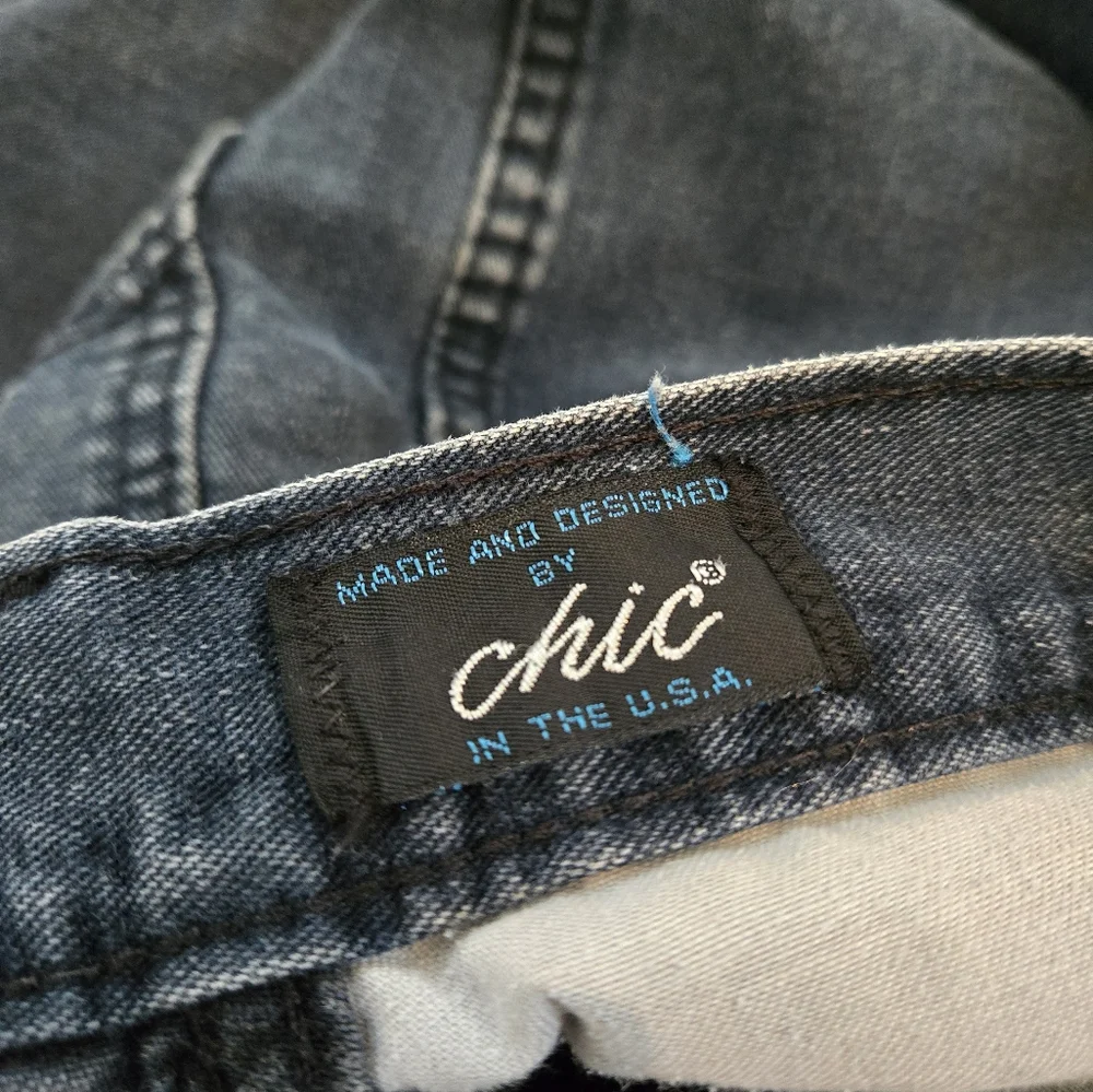 Vintage 1990s Chic Black Denim Long Shorts